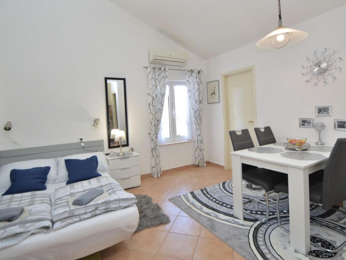 Friedrich-7 By Interhome Apartment Tribunj (Sibenik-Knin)
